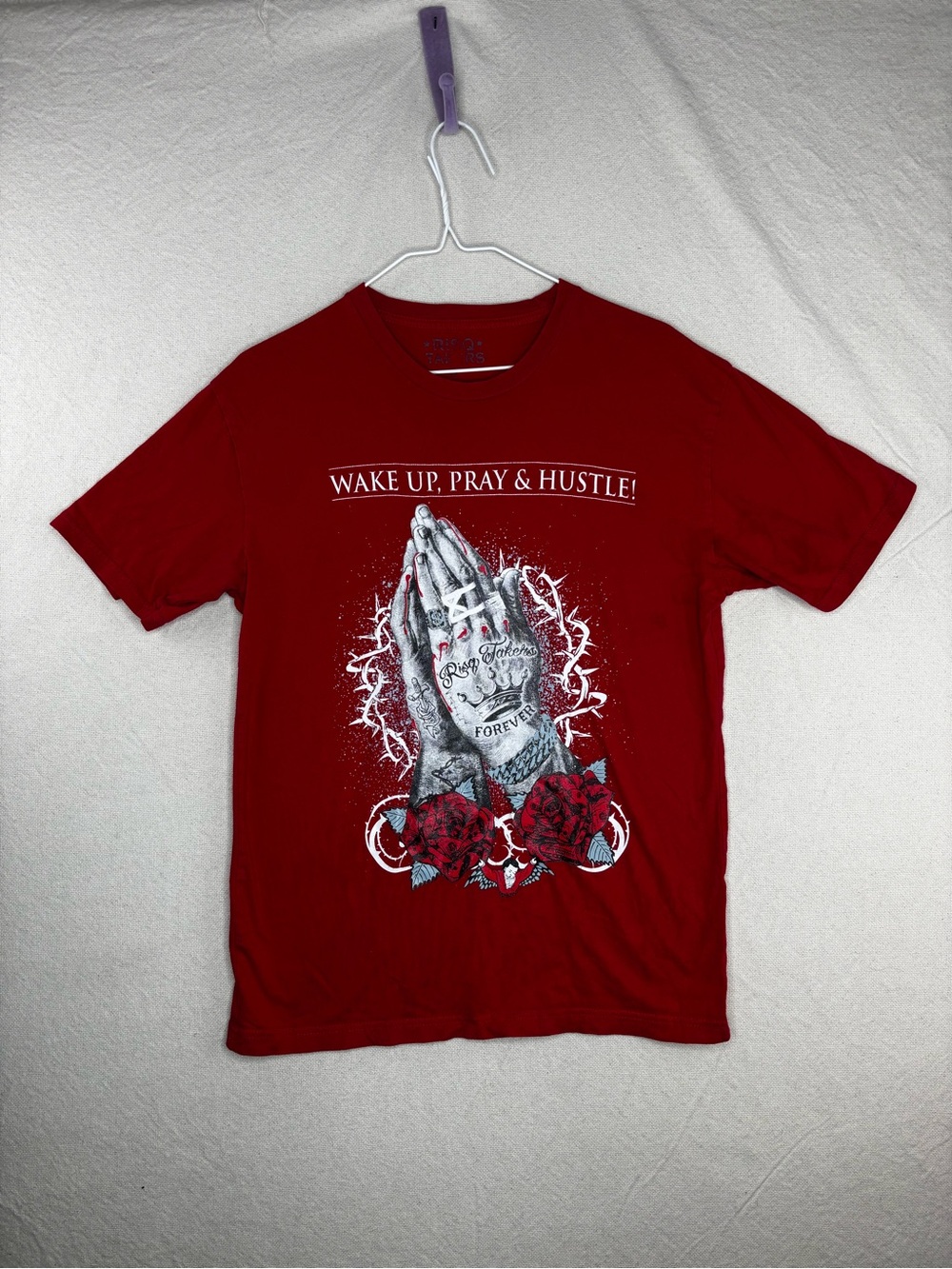 RisQ takers men’s medium wake up pray hustle shirt
